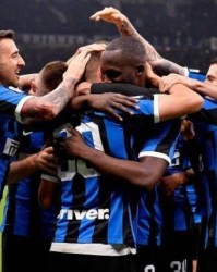 爱游戏-联赛接近夺冠国米准备剑指欧冠 锋线将是引援首选