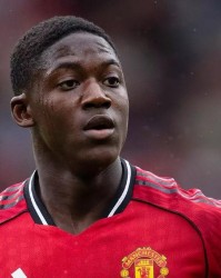 爱游戏-新帅上任给足机会，曼联20岁希望之星，这回不想去那不勒斯了