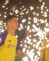 C罗现象级亮相：沙特足球很强，这里不是我生涯终点