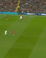 【英超】中卫送礼 萨拉赫扳平 利物浦主场遭绝杀负